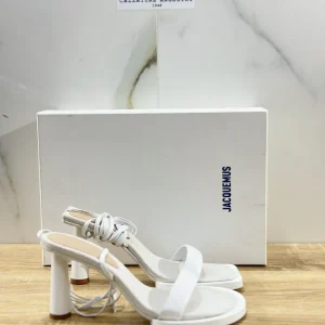 Jacquemus Sandalo Donna Les Carre Rond Pelle Bianco Luxury Jacquemus Sandal 37